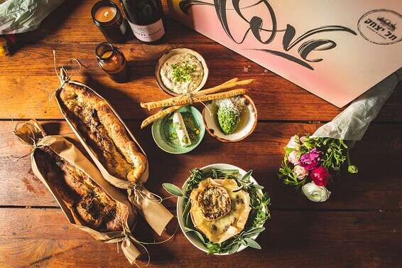 מארז הוולנטיין של תל יצחק // צילום: שני בריל